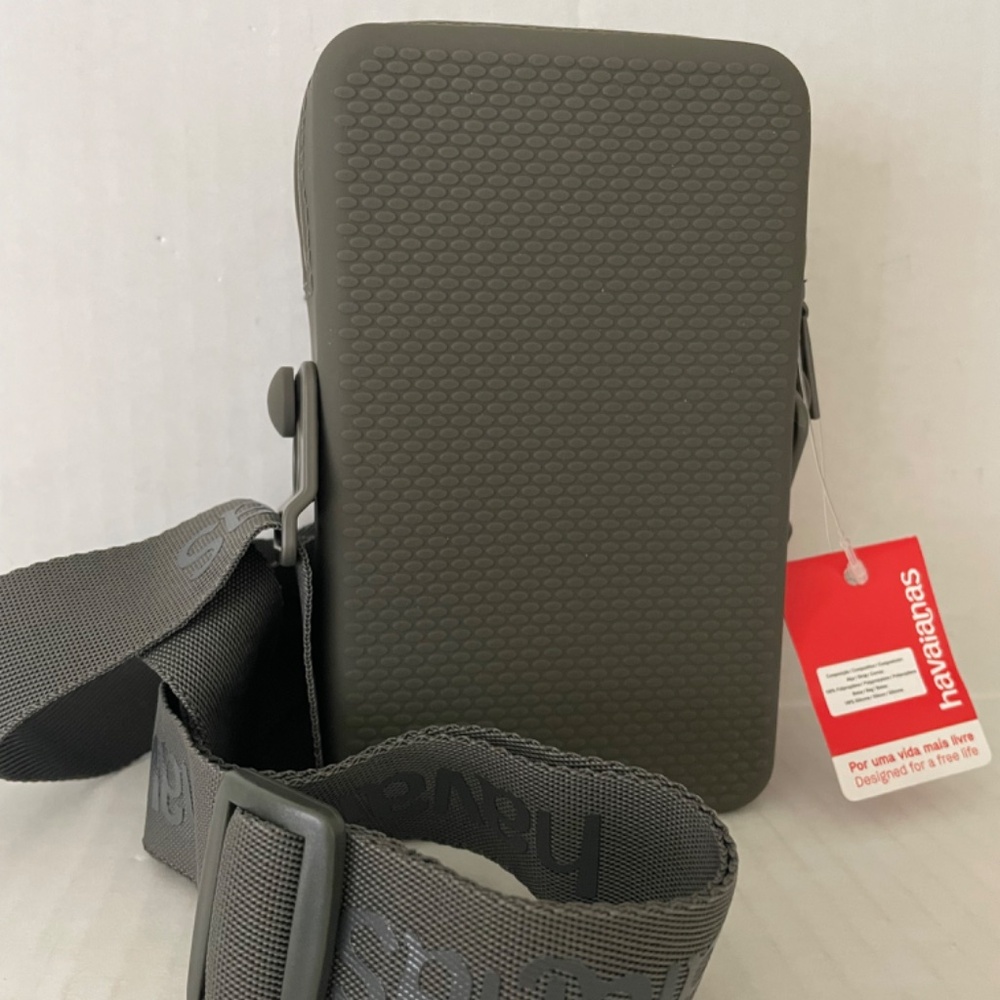 NWT Havaianas Street Bag, Military Grey - Picture 4 of 5